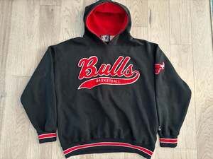 Vintage 90s Starter Chicago Bulls Basketball Script Logo Hoodie Size XL